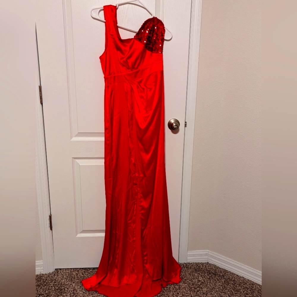 Red Dress NWOT
